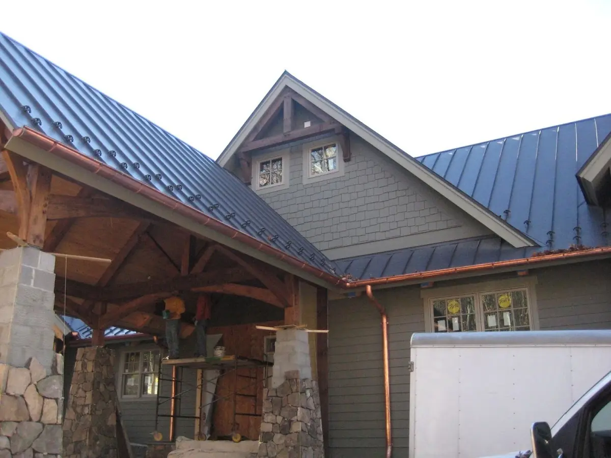 Craftsman Roofing team delivering quality roofing work in Powder Springs Chase
